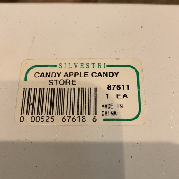 Charming tails, candy apple candy store - Picture 9 of 9